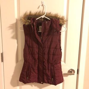 American Rag Faux-Fur Trim Hooded Puffer Vest